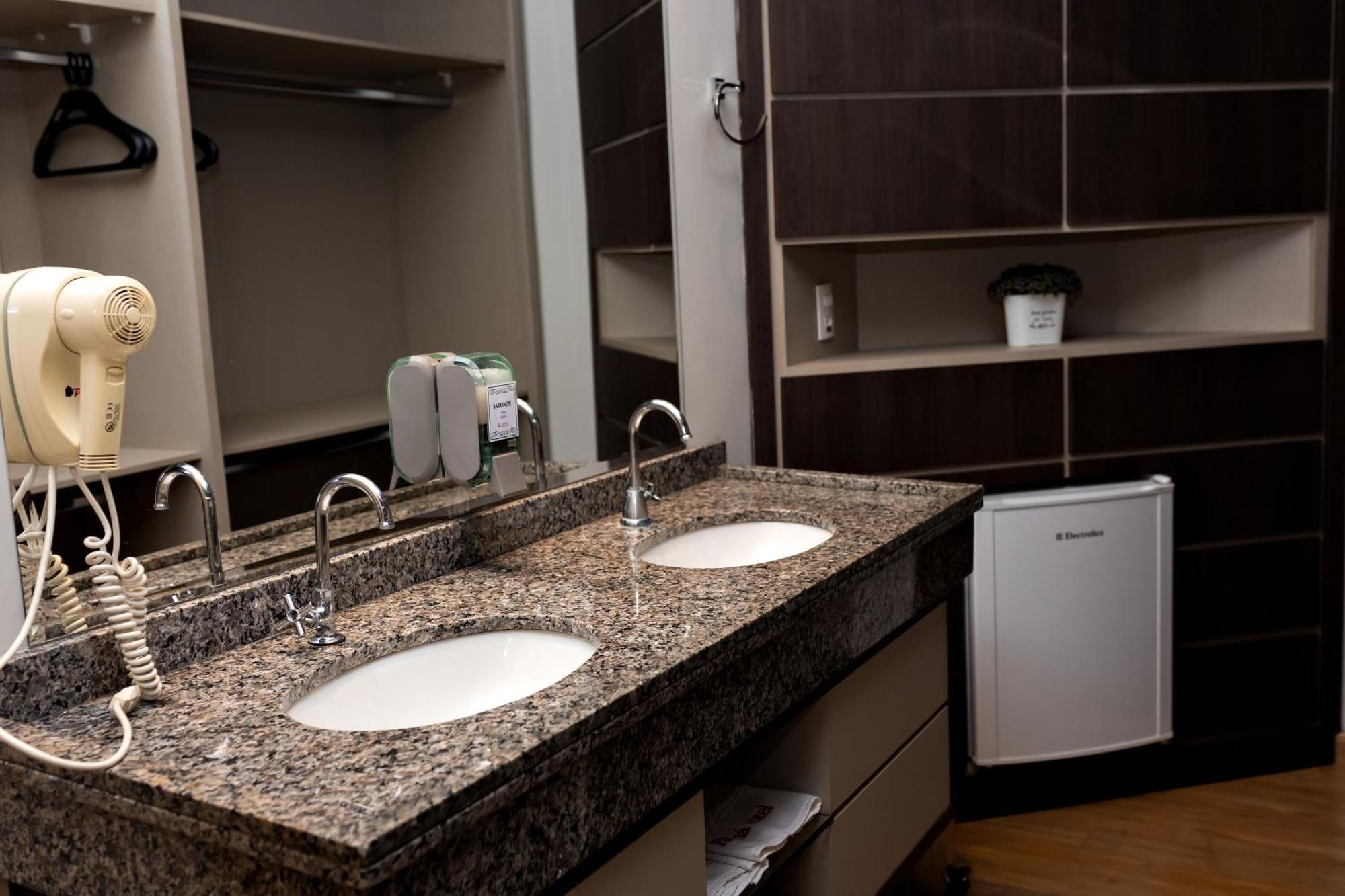 Hotel Goldmen Business Cianorte Zewnętrze zdjęcie